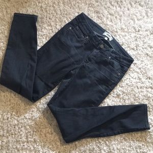 Paige vertigo ankle gray jeans 28